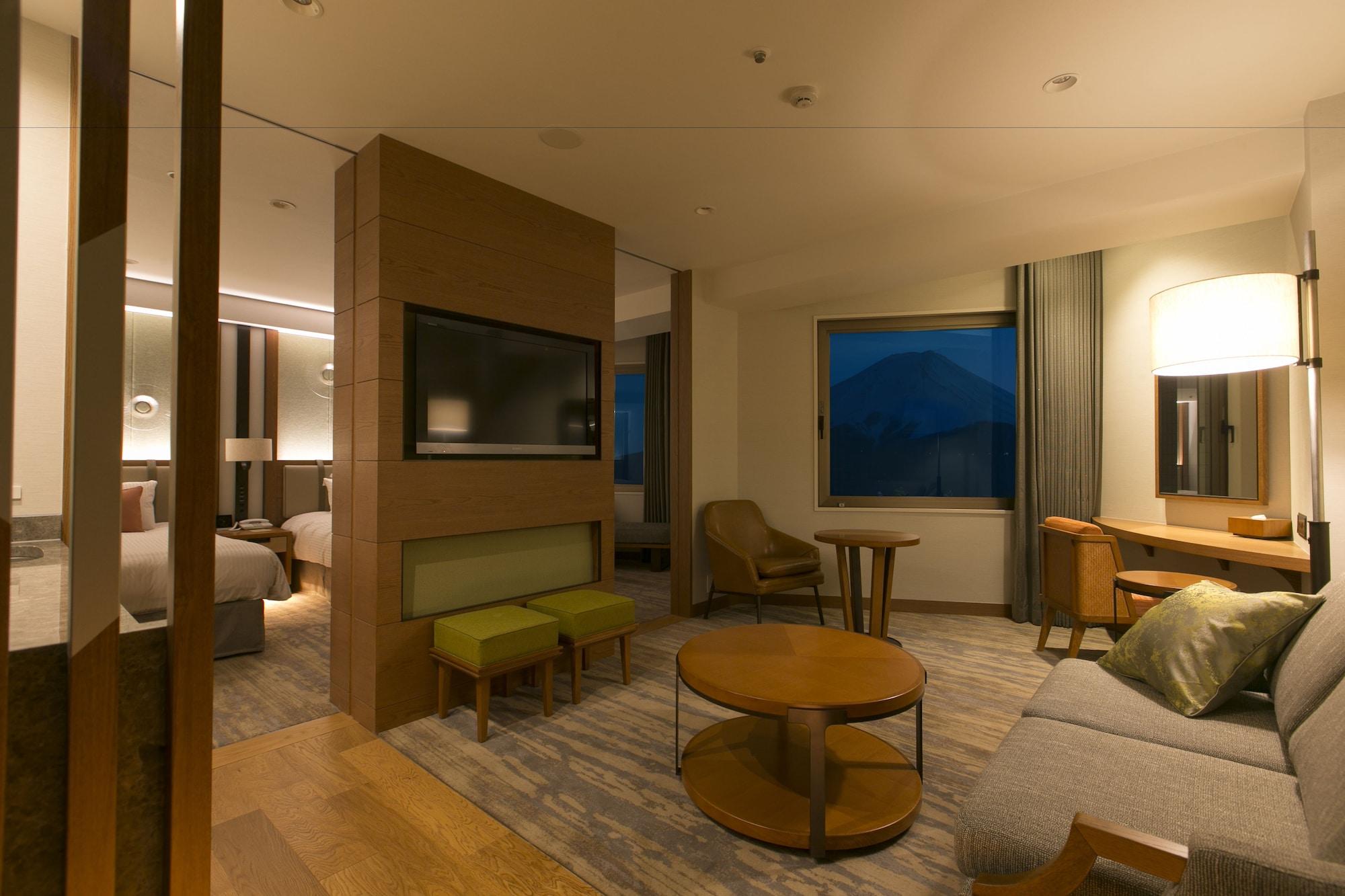 פוג'יושידה Highland Resort Hotel & Spa מראה חיצוני תמונה